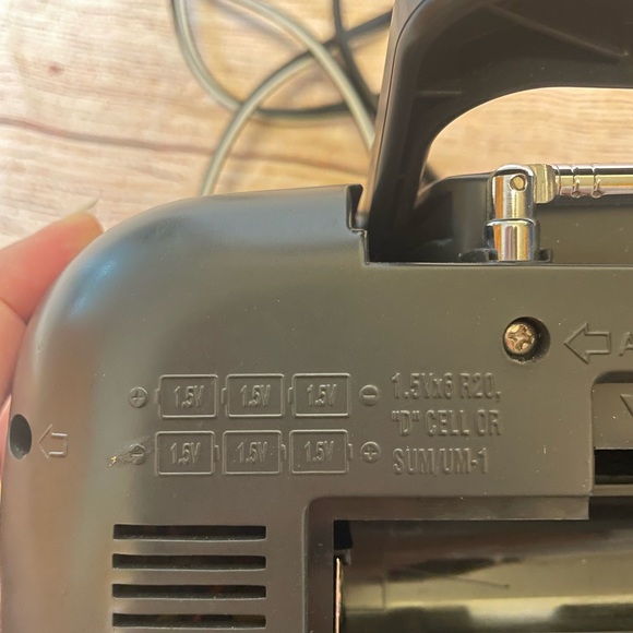 Centurion C839G Portable AM FM Stereo Radio Cassette Recorder Boombox AC DC - Picture 12 of 12